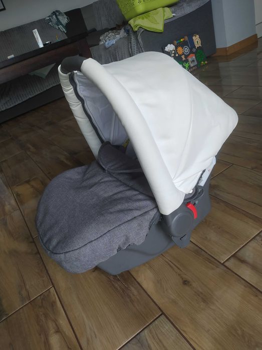 Nosidełko  fotelik do samochodu 0-10kg isofix