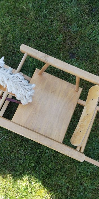 Drewniany konik na biegunach, do sesji zdjęciowych