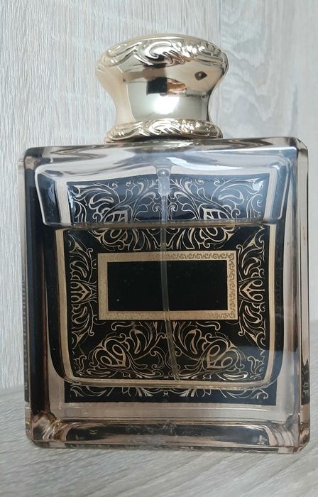 Perfumy French Avenue Essence de Noire
