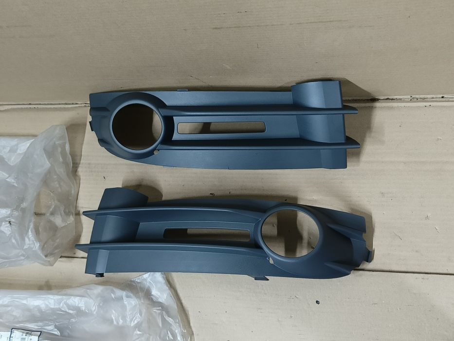 Решетка VW Caddy Новая Кадди рамка бампера Оригинал