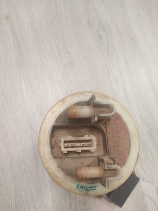 Bomba do combustível Peugeot 106 II