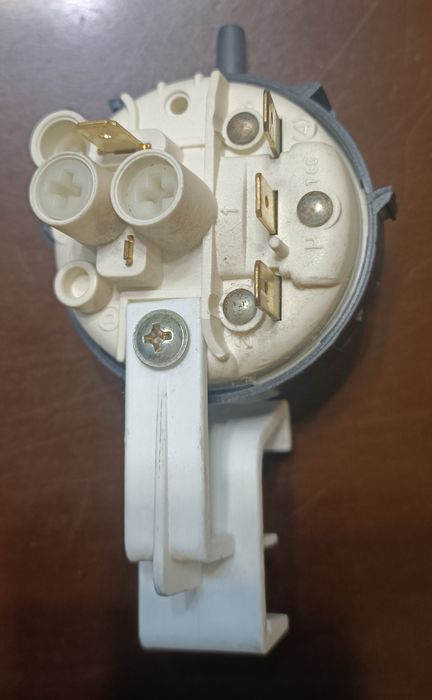 Пресостат стиральная машина