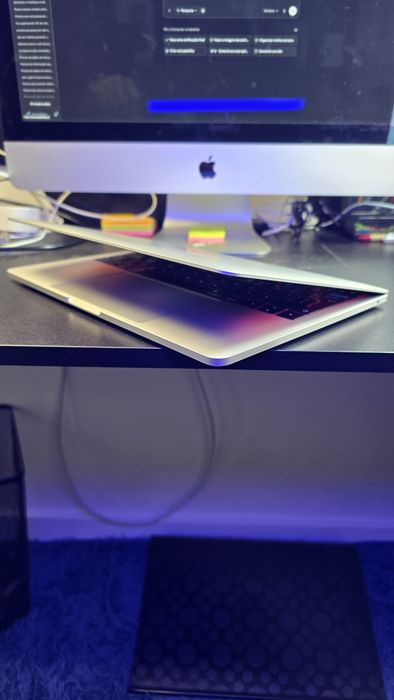 IMPERDÍVEL MacBook Pro 13 Retina Space Gray com pacote Office grátis