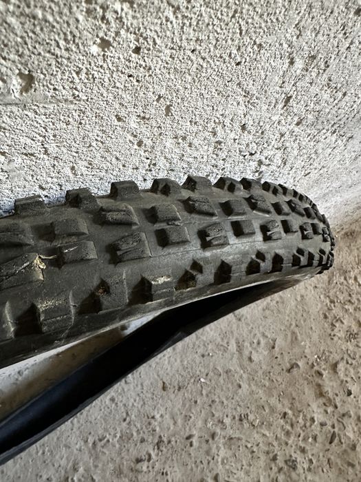 Maxxis Minion DHF i Aggressor 27,5