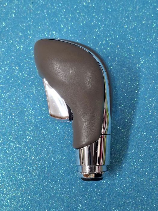 Moca velocidades Opel Astra  J e Insignia  (preta ou castanha)   NOVA