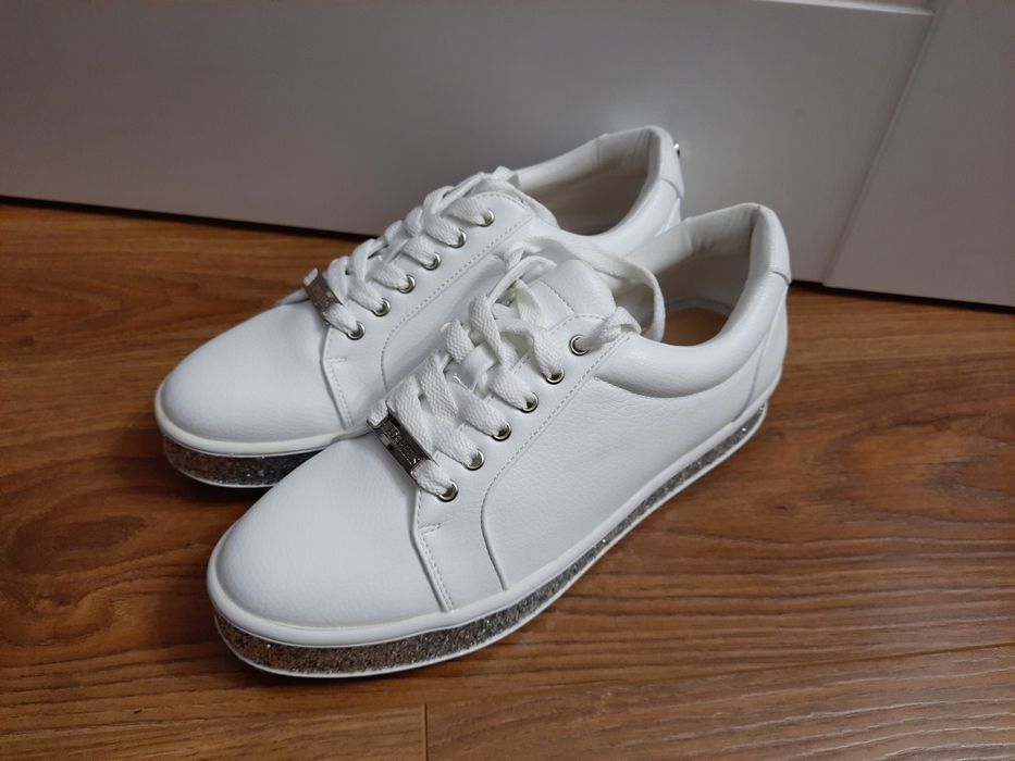 Nowe buty, adidasy, białe, rozmiar 39