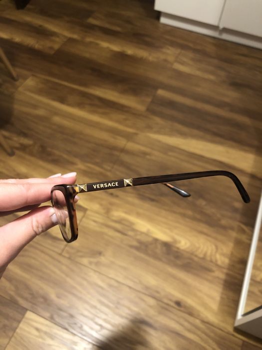 Oprawki do okularow korekcyjnych versace