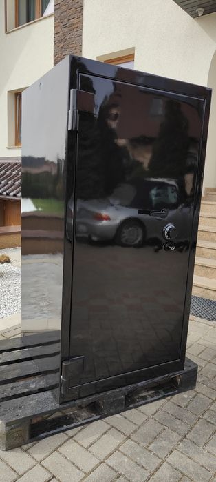 Sejf Konsmetal kl. VIII IDEAŁ montaż sejfy kasa pancerna