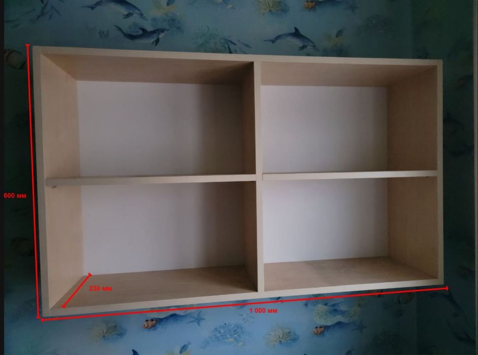 Комплект меблів в дитячу кімнату