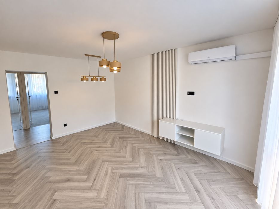 Mieszkanie 54.60m2 •2 piętro •3 pokoje •Gotowe do zamieszkania! Jak NOWE! •Klimatyzacja