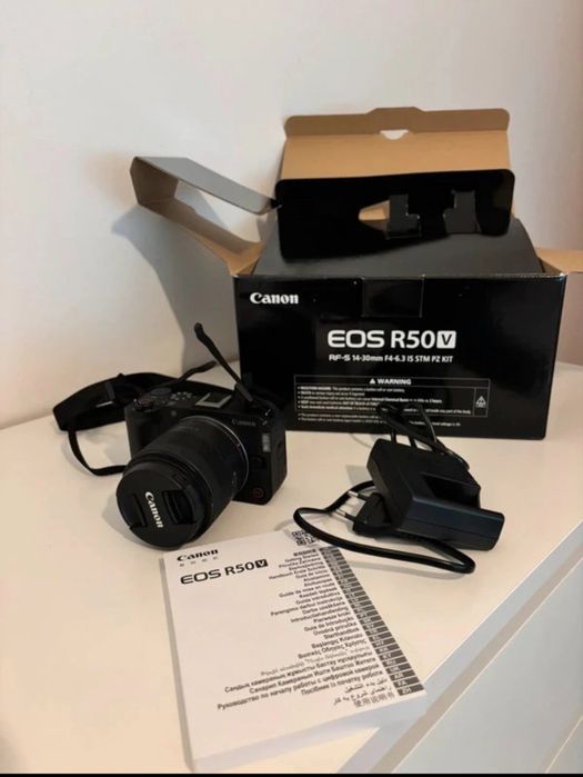 Canon EOS R50 Nova