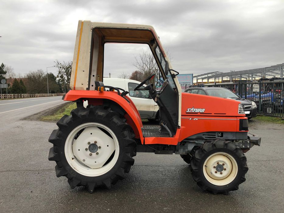 Traktorek Kubota X24, 24KM, 4x4, 4 cyl