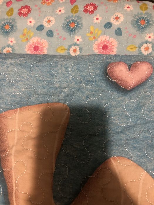 Colcha reversível para cama de corpo e meio