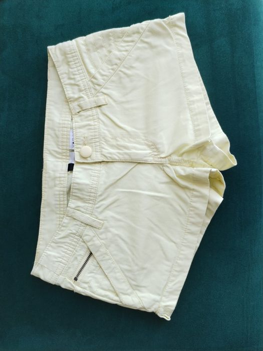 H&M żółte szorty