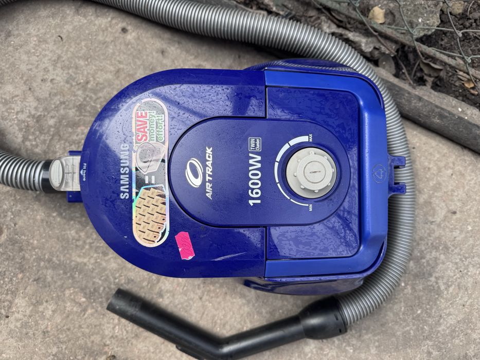 пилосос без мішка серії Samsung AirTrack 1600W
