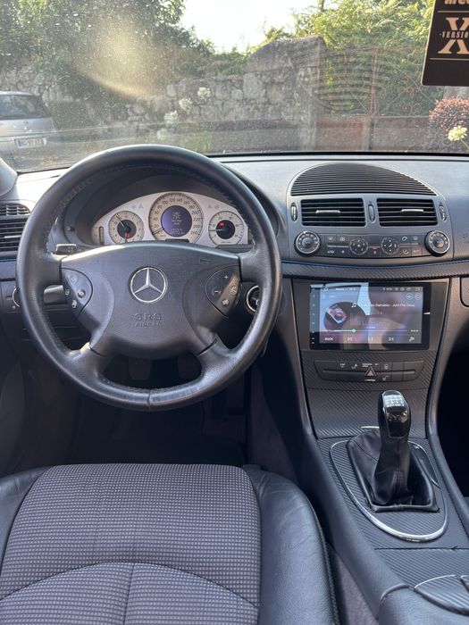 Mercedes-Benz Classe E 270 — fotografia 6