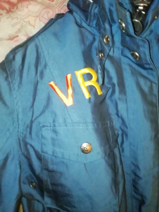 Casaco *VRchinita* 2024 tamanho xl novo azul ionizado