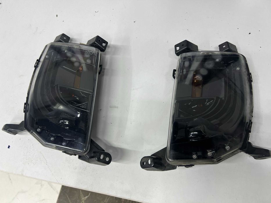 Туманки ДХО Tesla Model S