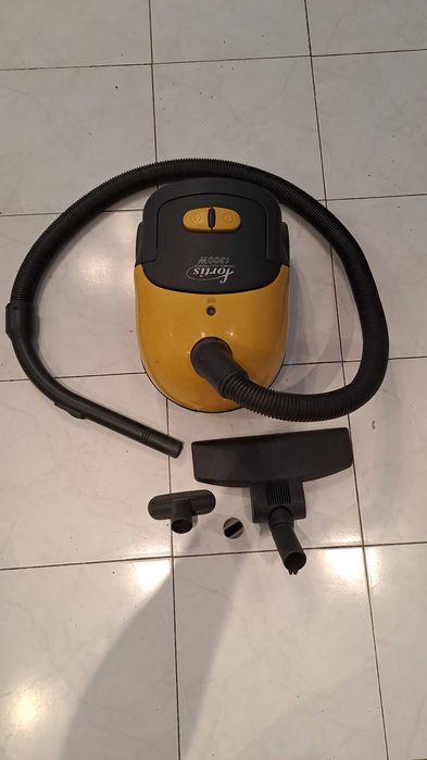 Aspirador Fortis Daewoo Eletronics 1300 W