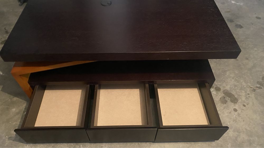 Movel TV Noegueira e Preto