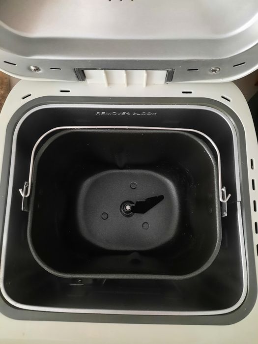 Máquina de pão Tristar BM-4585 / 600 W