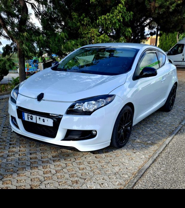 Renault megane coupe gt-line