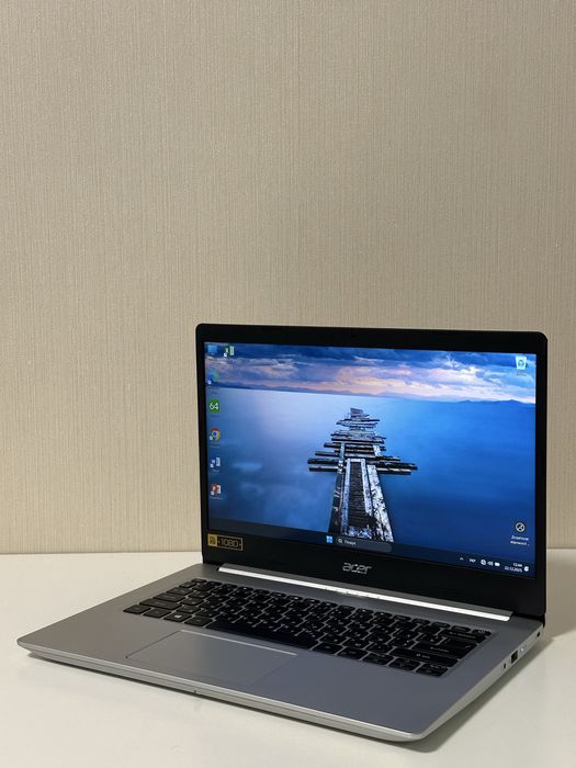 Acer aspire/ i3 / 8GB RAM / 256GB SSD