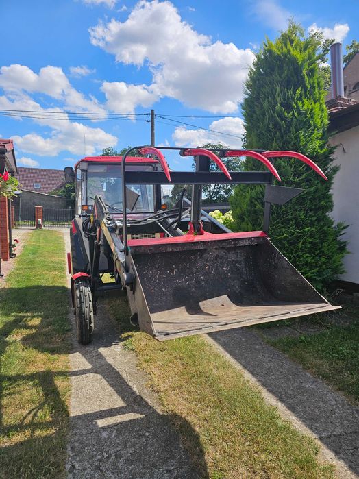 Ciągnik Ursus C330