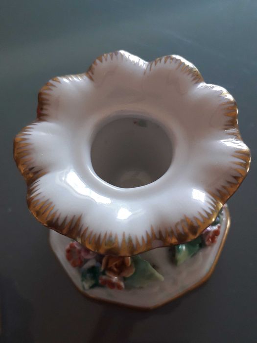 Castiçais antigos em porcelana Vista Alegre