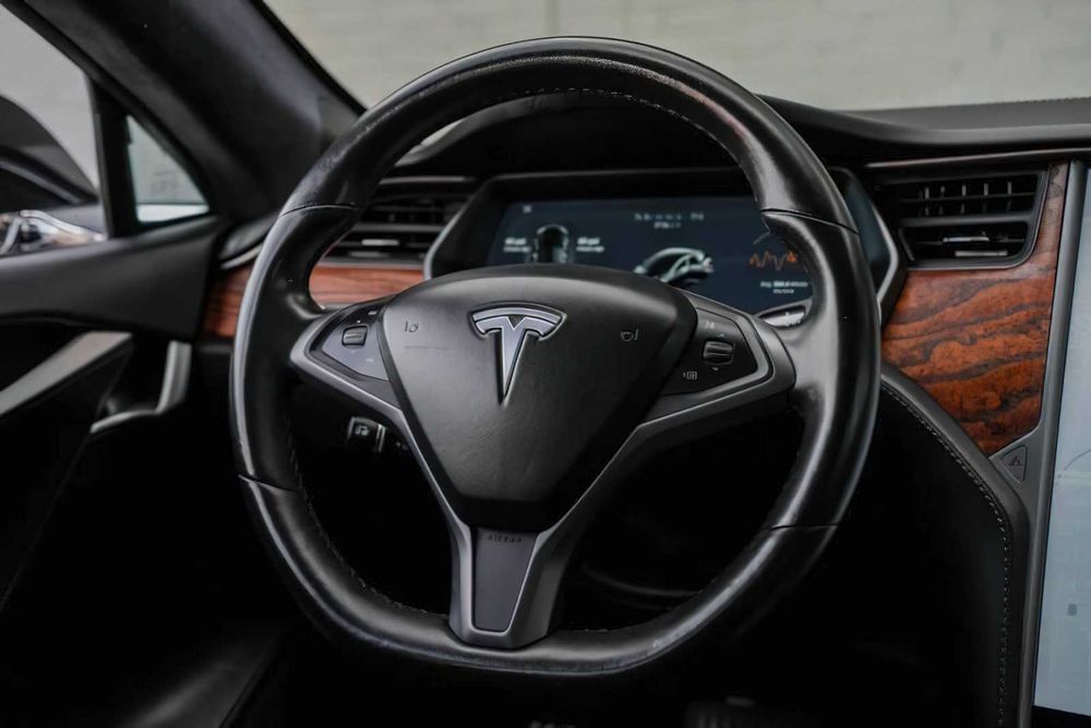 Tesla Model S 100D      2019