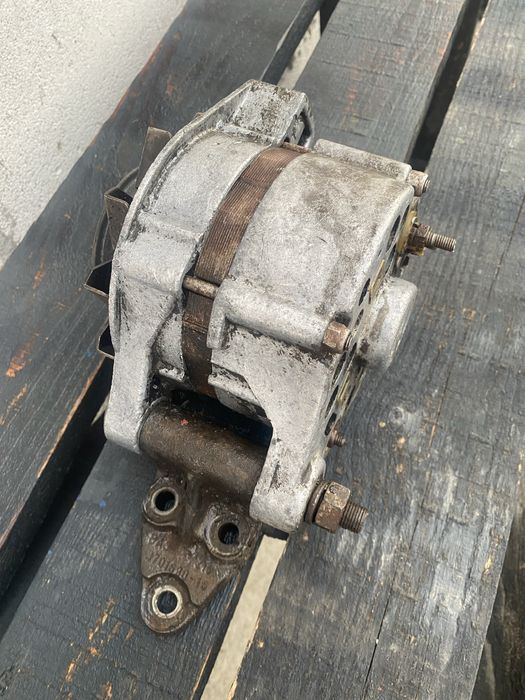 Продам генератор Ваз 2101,06