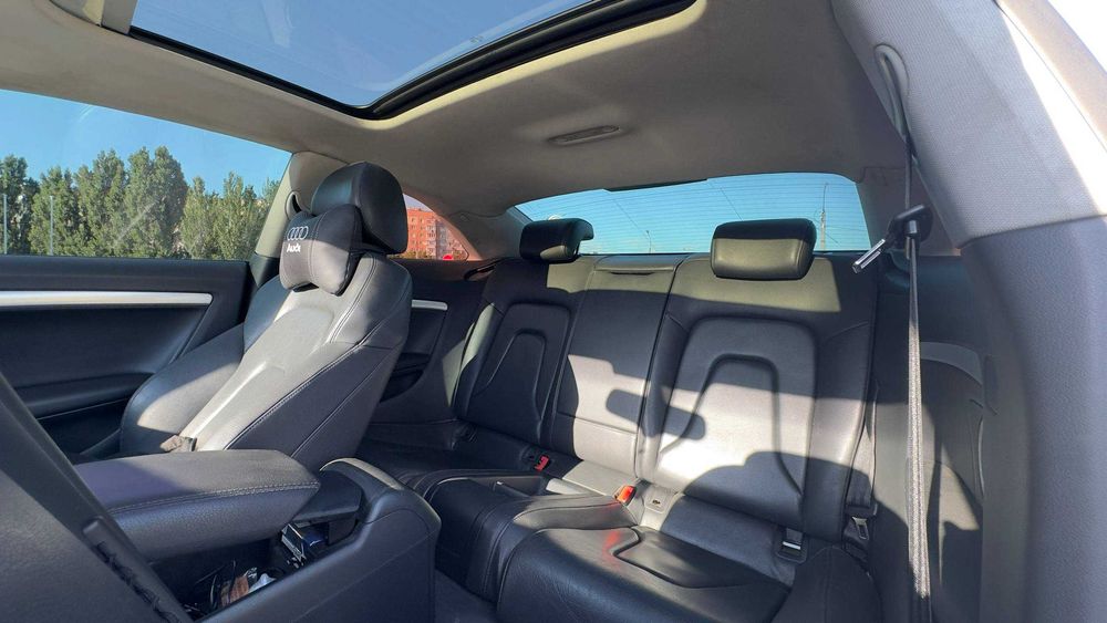 AUDI A5 2012 VIN WAUVFAFR1CA012279 фото оголошення 8 з 12
