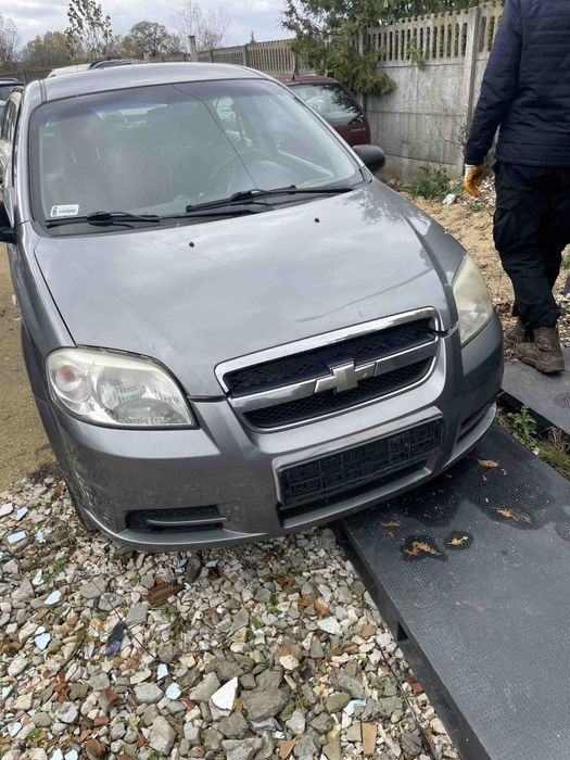 Капот Шевроле авео т250 Chevrolet Aveo