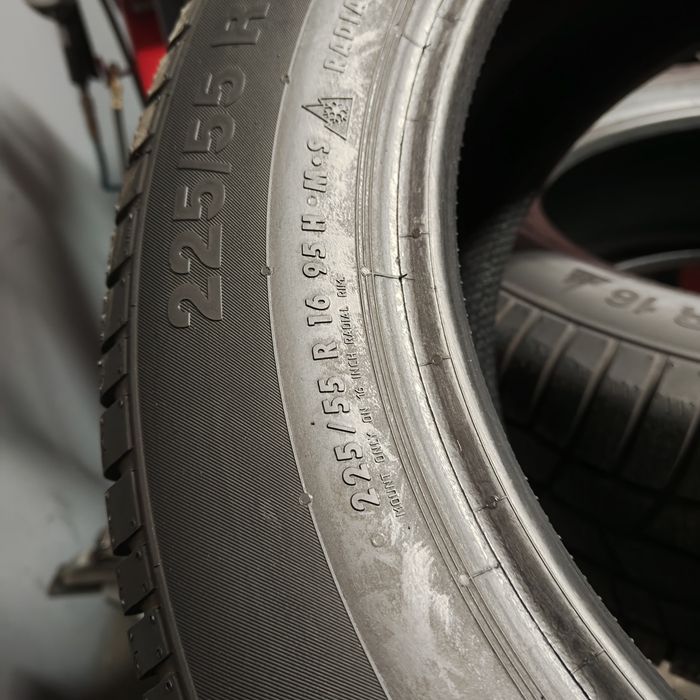 225/55/16 Continental Winter z 2024 roku