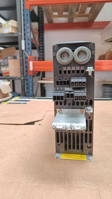 Falownice Danfoss VLT5000 + Profibus