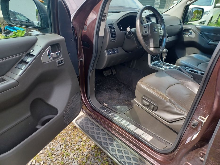 NISSAN pathfinder  3.0 d  V 6
