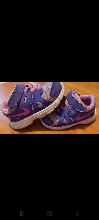 Ténis roxos Nike n°21