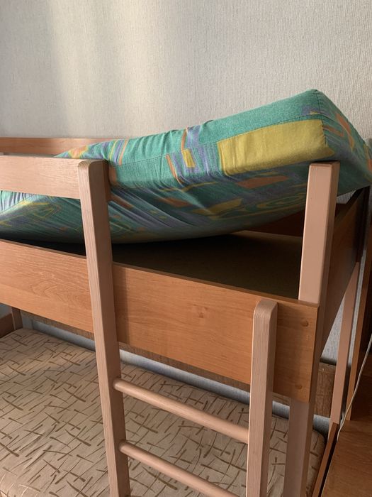 Кровать двухярусная