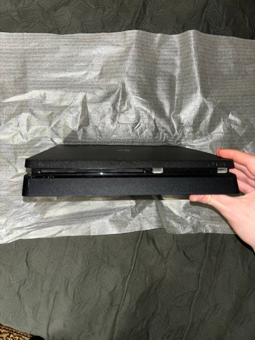 Sony PS 4 slim 1tb (ідеал)