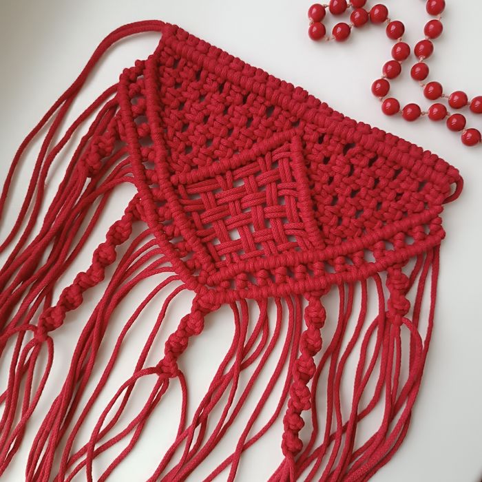 Припинда/припинка/пояс ручної роботи у техніці макраме