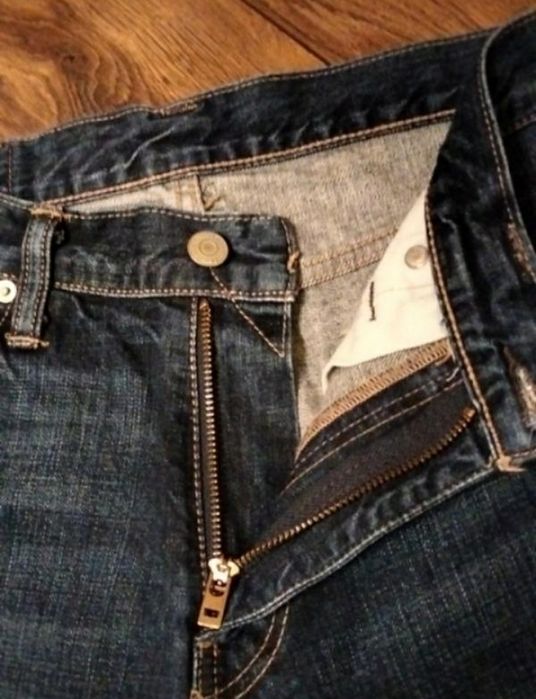 Джинсы Levis 504  . Оригинал