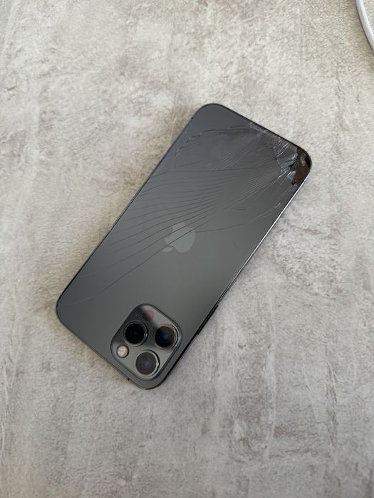 Apple iPhone 12 Pro