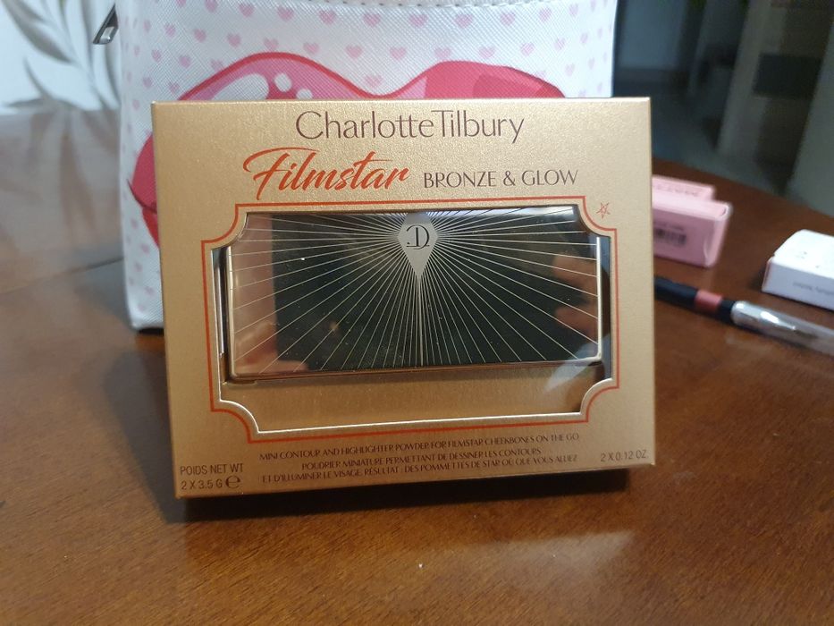 Палетка  Charlotte Tilbury Filmstar Bronze & Glow