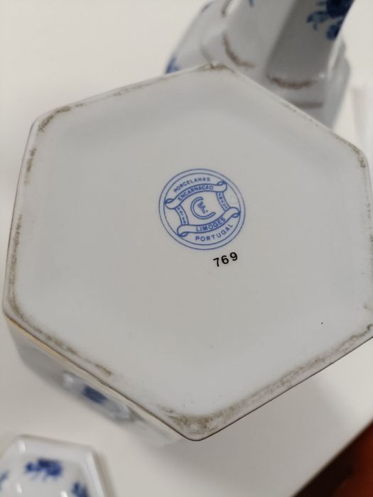 Potes de porcelana