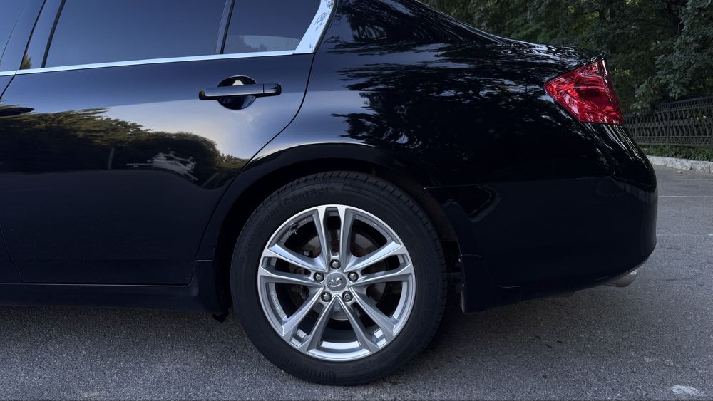 Продам Infiniti g25
