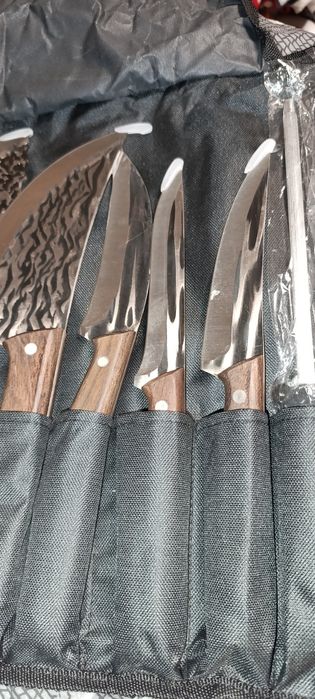 Професійні ковані ножі з дамаської сталі