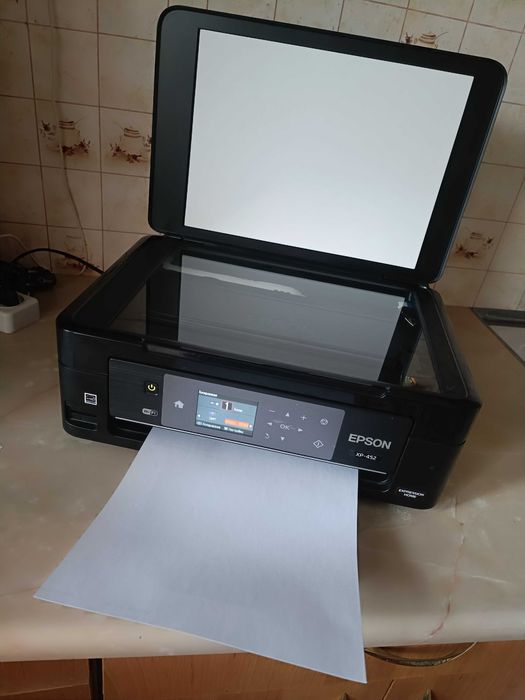 Принтер Epson XP-452 (МфУ)