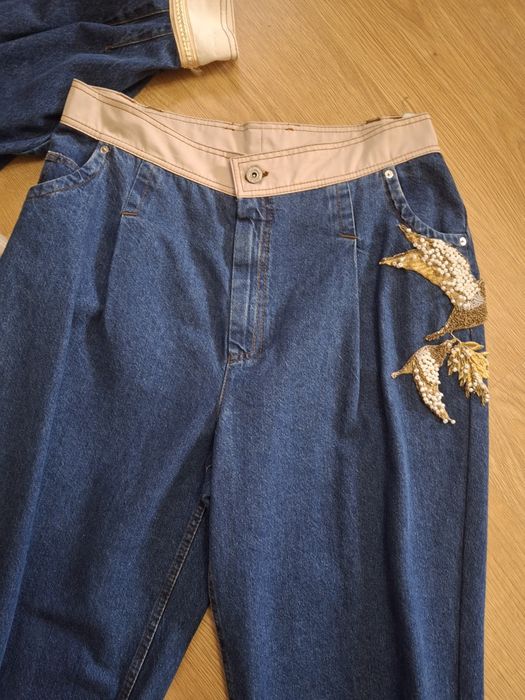 Разпродажа костюмов Гизия!