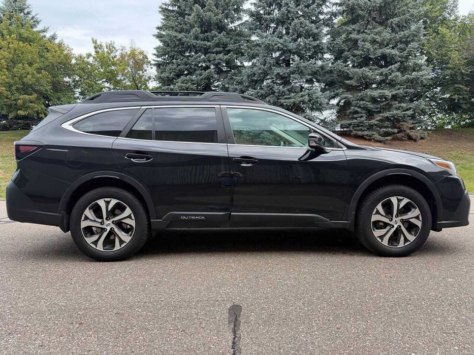 Subaru Outback Limited      2021
