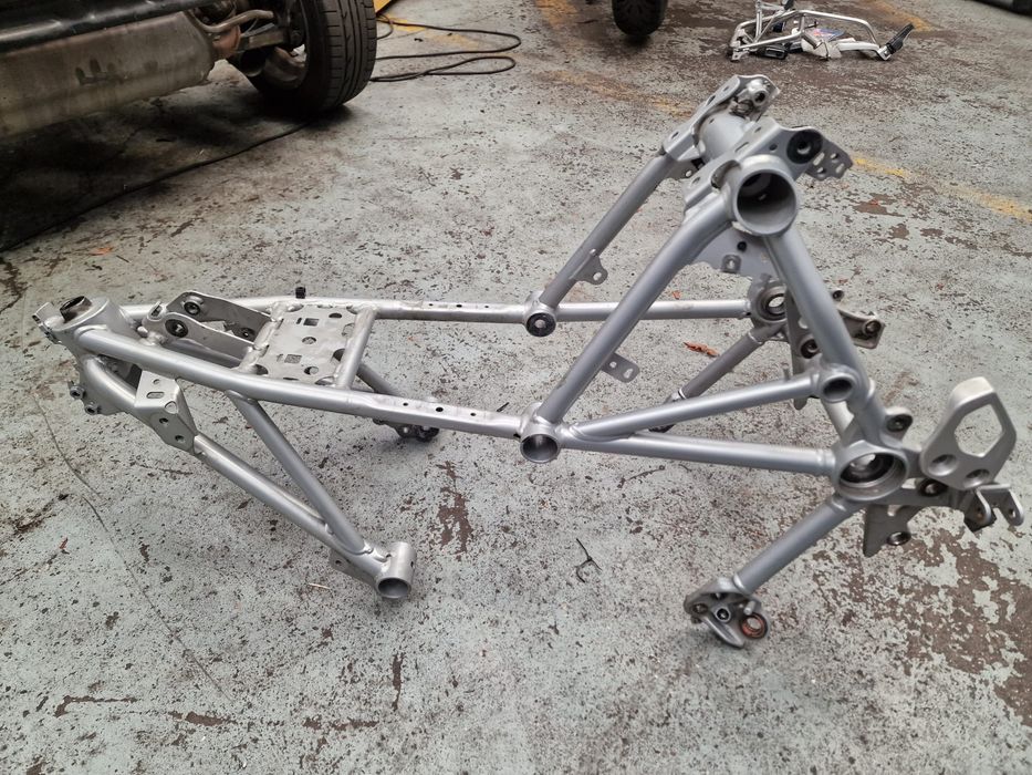 Quadro bmw gs 1200 ou 1250